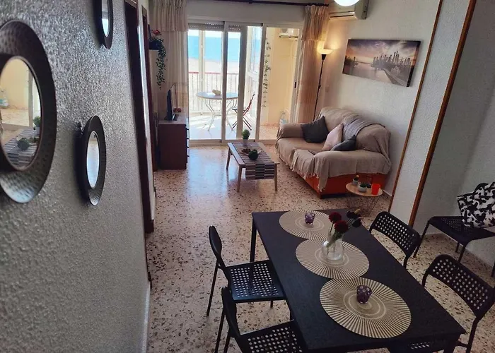 Sea view 3-bedroom flat in Puerto de Mazarron