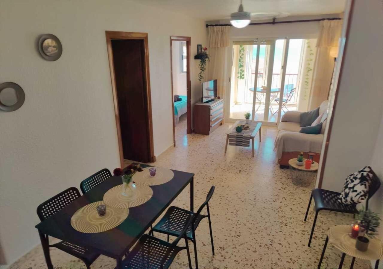 Sea View 3-bedroom Flat In Apartamento El Puerto de Mazarrón