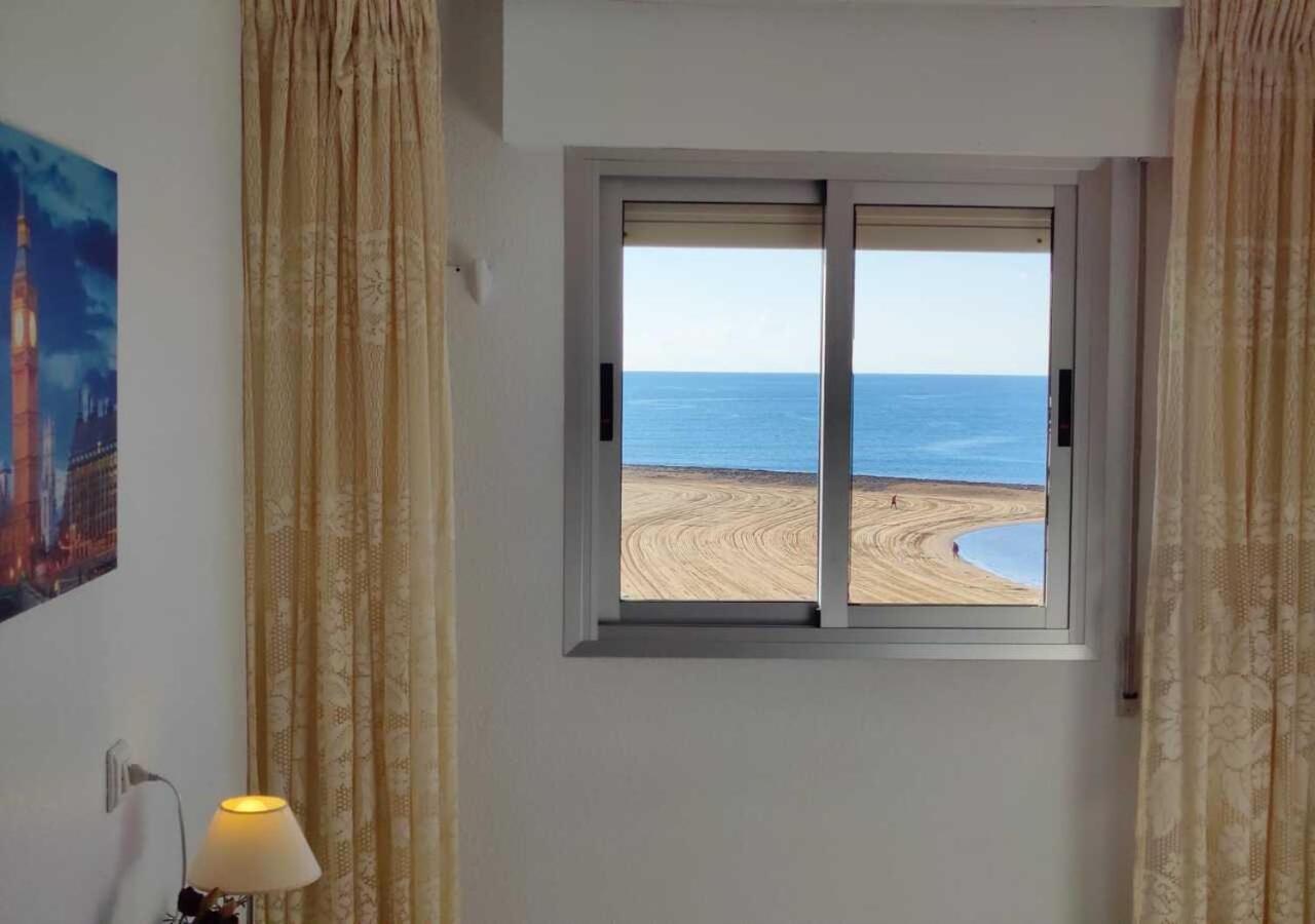 Sea View 3-bedroom Flat In *
